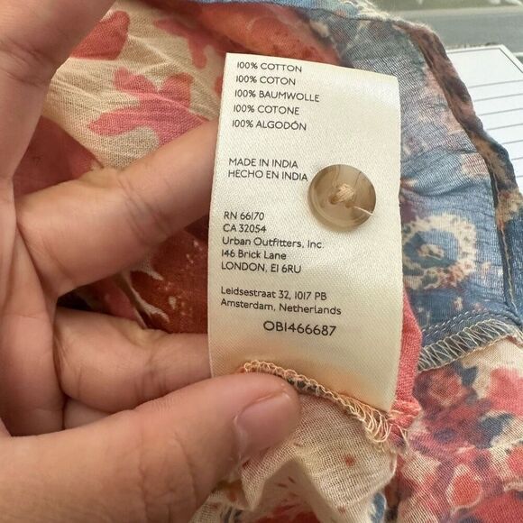 Anthropologie Pilcro Oversized Floral Patchwork Dolman Sleeve Button Up sz S - Picture 9 of 10